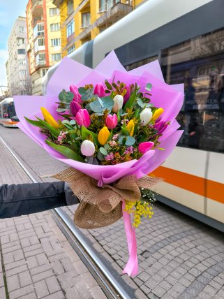 18 Adet Renk Premium Lale Buketi